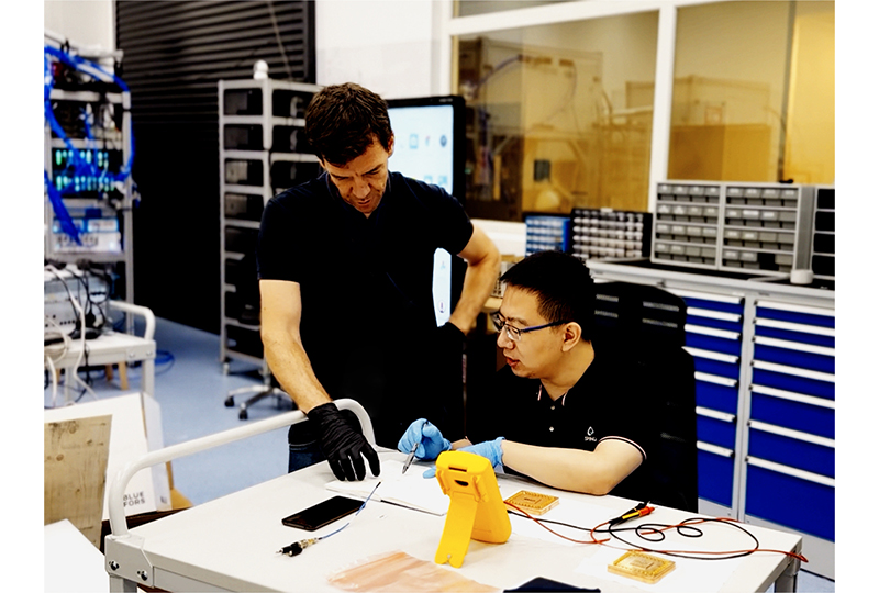 中国量子芯片双线领跑：超导 + 光量子技术突破关键瓶颈